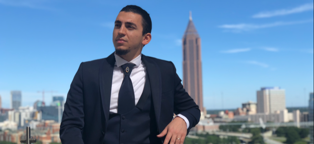  Ali Jamal Awad – Turn Opportunity Into Becoming A Social Media Mogul